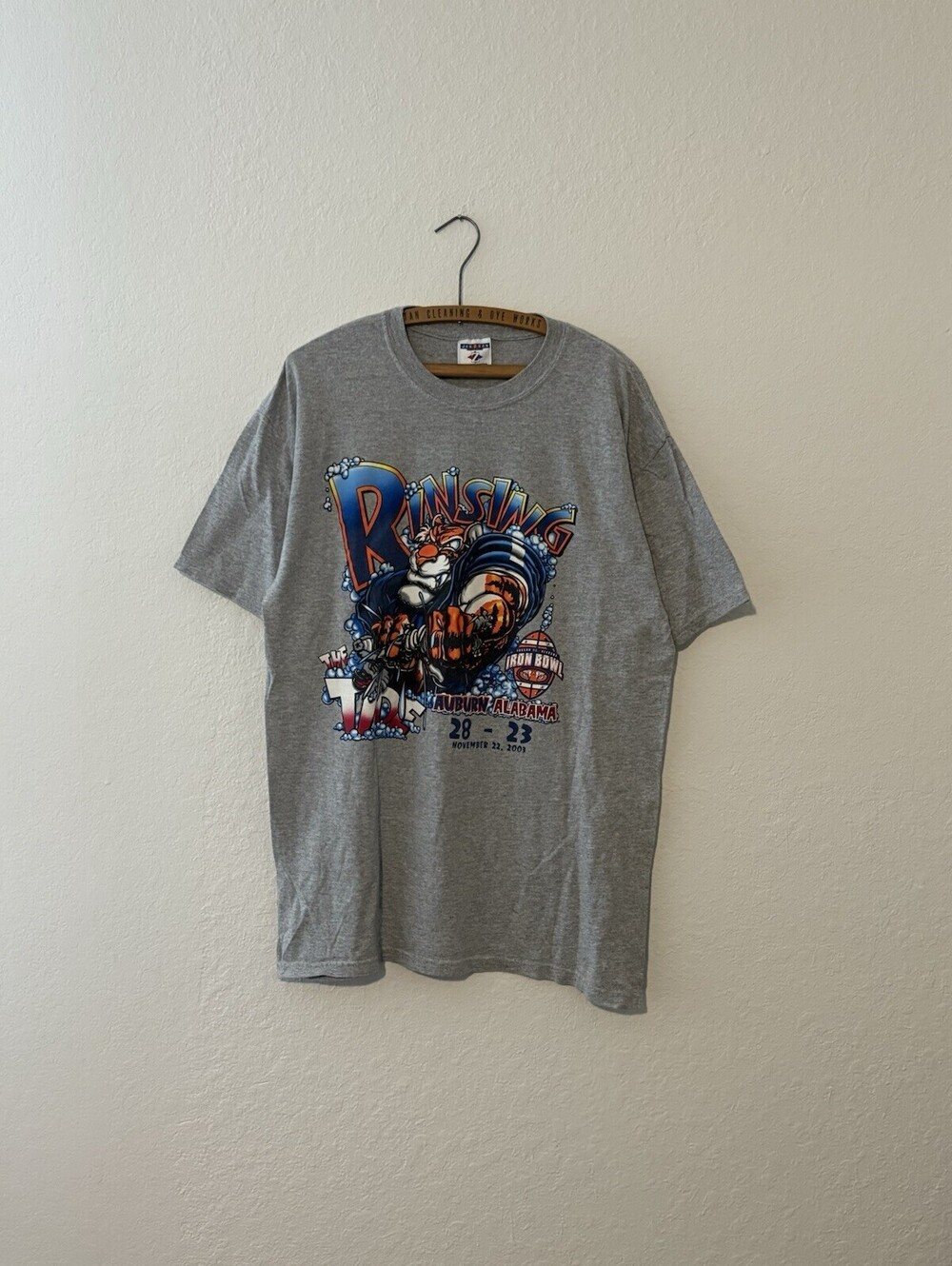 Vintage 2003 Auburn Vs Alabama Iron Bowl Rinsing The Ride Shirt Size Men’s XL